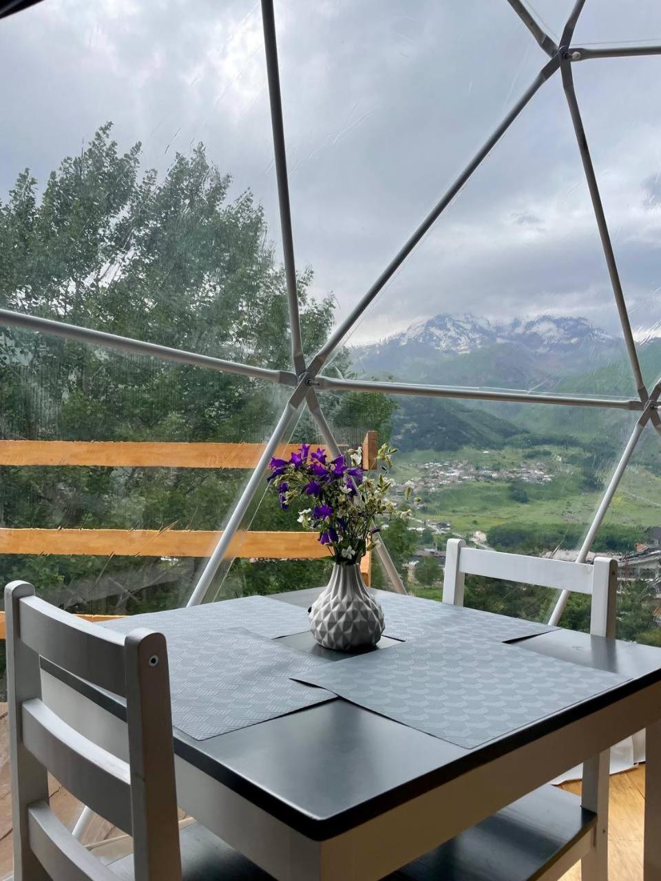 Elia Glamping Hotel Kazbegi Eksteriør billede