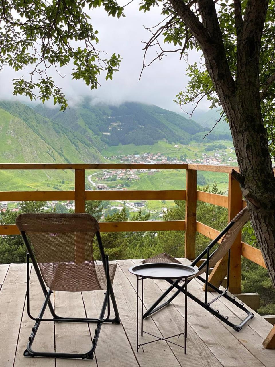 Elia Glamping Hotel Kazbegi Eksteriør billede